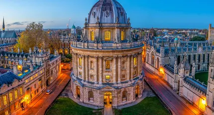 Top 10 Reasons To Study at Oxford University