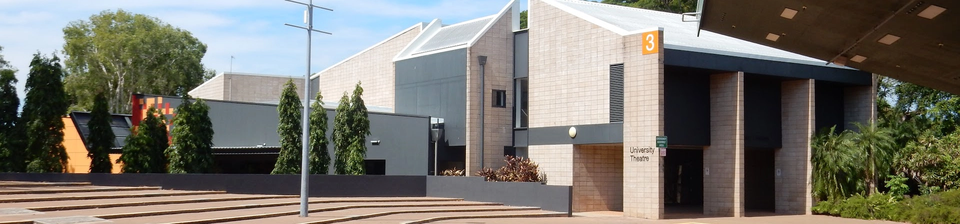 Charles Darwin Üniversitesi