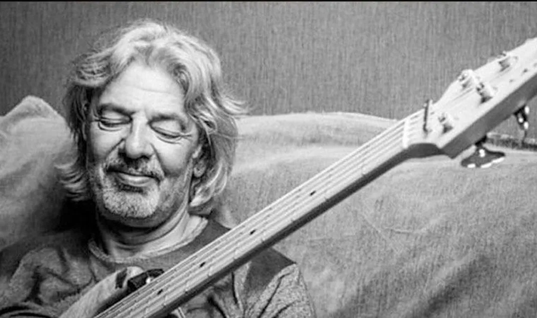 Müzik Tarihinin En İyi Bas Gitaristlerinden İsmail Soyberk Hayatını Kaybetti!