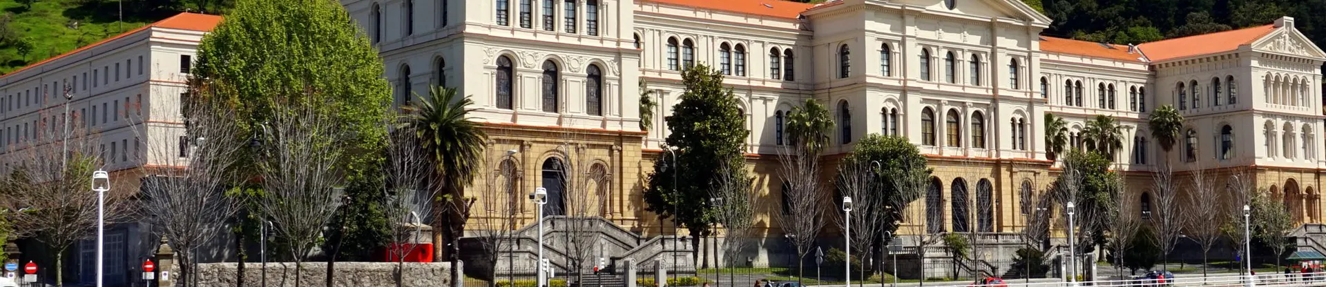 Deusto Üniversitesi