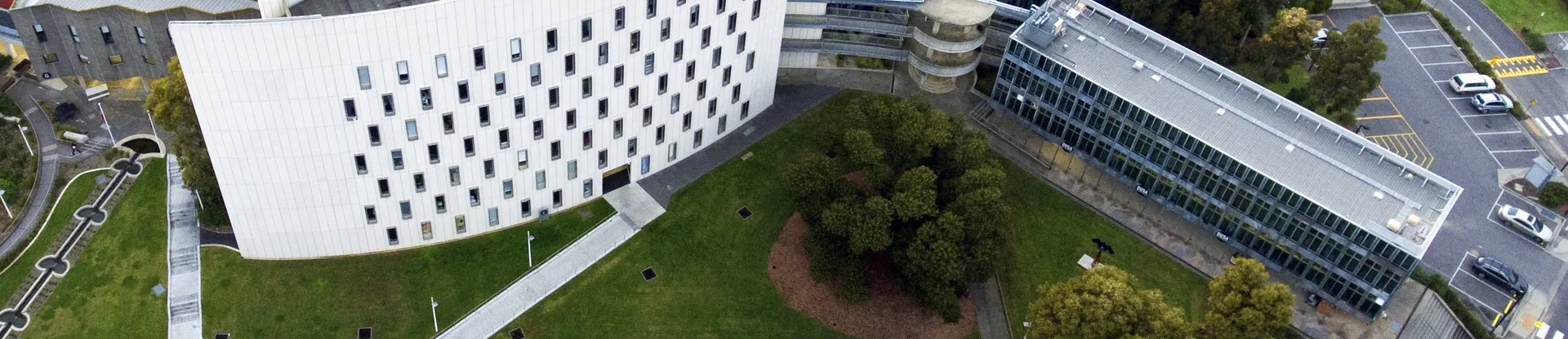 Deakin Üniversitesi