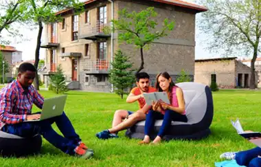 Abdullah Gül Üniversitesi