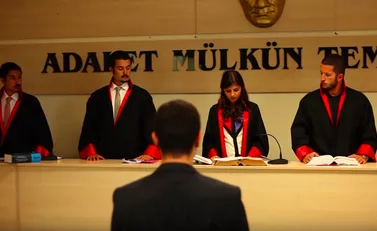 Yaşar Üniversitesi'nde Adalet Okumak