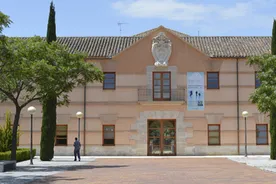 Bachelor University of Castilla La Mancha