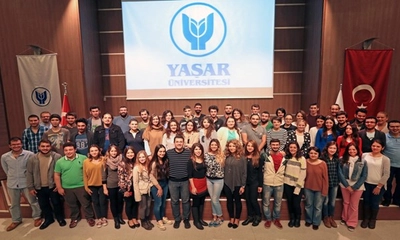 Yaşar Üniversitesinde Kısmi Zamanlı Çalışma