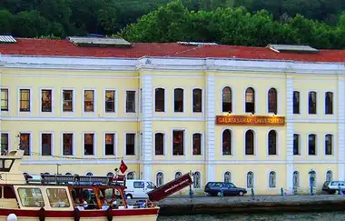 Galatasaray Üniversitesi