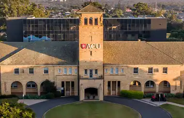 Avustralya Katolik Üniversitesi