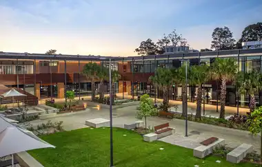 Charles Sturt Üniversitesi