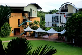 Bachelor Charles Darwin University - Australia, Darwin