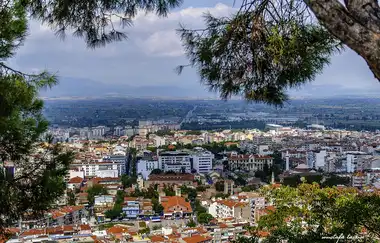 Manisa Celâl Bayar Üniversitesi