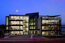 Lisans Canterbury Christ Church Üniversitesi - İngiltere, Canterbury