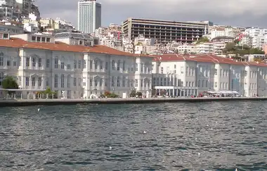 Mimar Sinan Güzel Sanatlar Üniversitesi