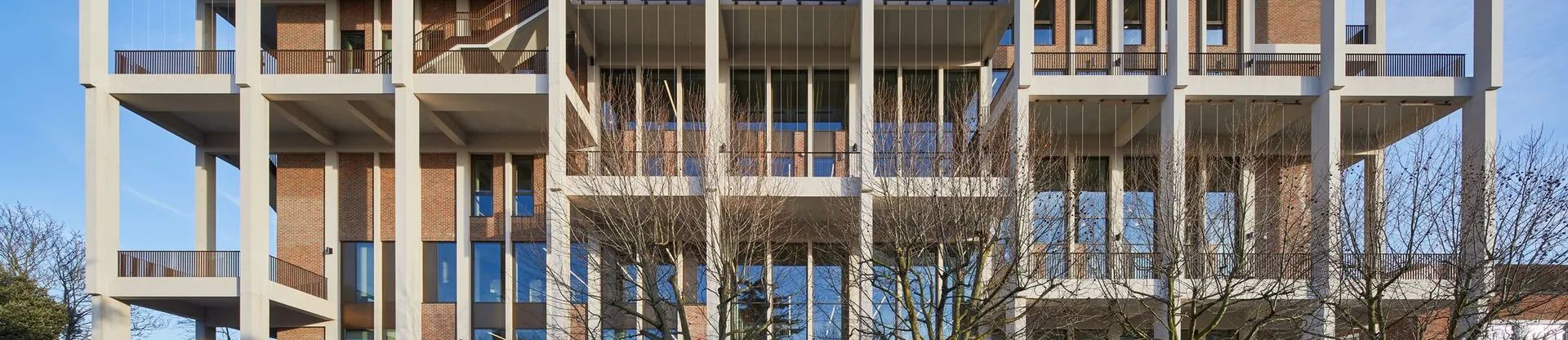 Kingston Üniversitesi