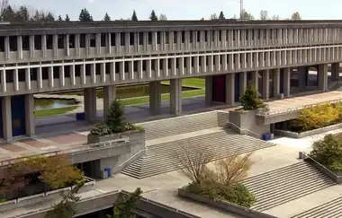 Simon Fraser Üniversitesi