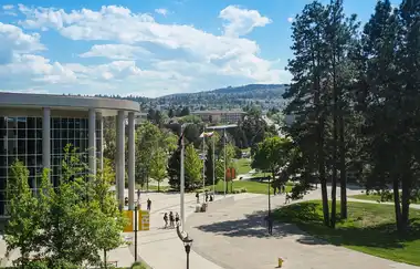 Thompson Rivers Üniversitesi