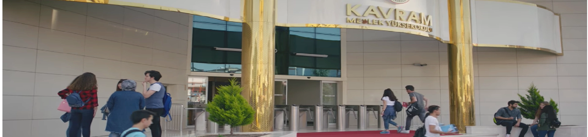 İzmir Kavram Meslek Yüksekokulu