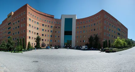 Yeditepe Üniversitesi Hangi İmkanları Sunuyor?