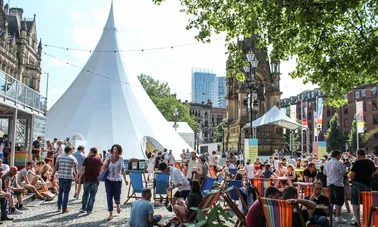 Manchester Metropolitan Üniversitesi Dünya Üzerinde En Fazla Festivale Ev Sahipliği Yapan Şehri Manchester!
