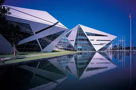 Bangkok Üniversitesi