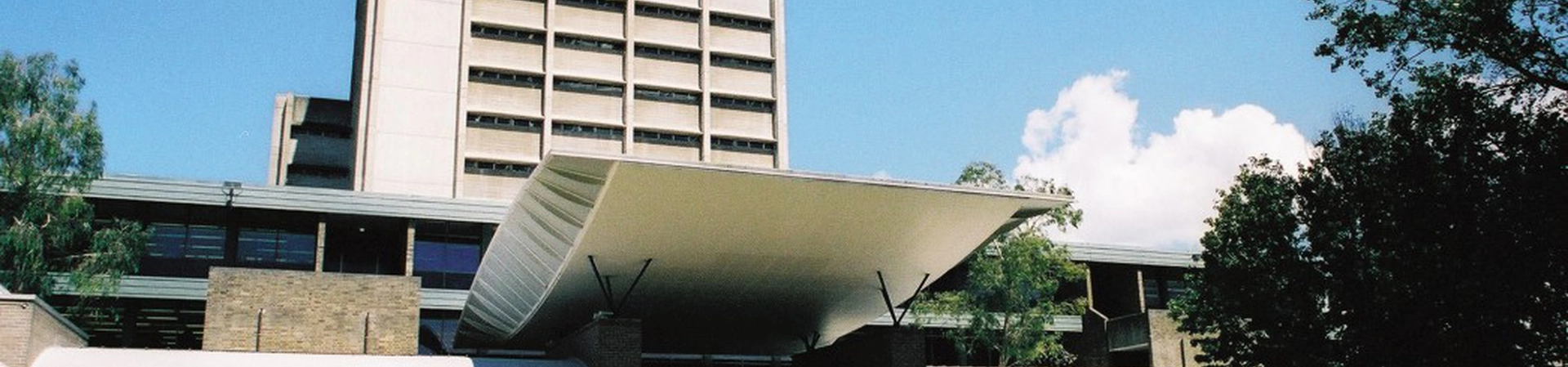 New South Wales Üniversitesi