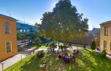 Fatih Sultan Mehmet Vakıf University