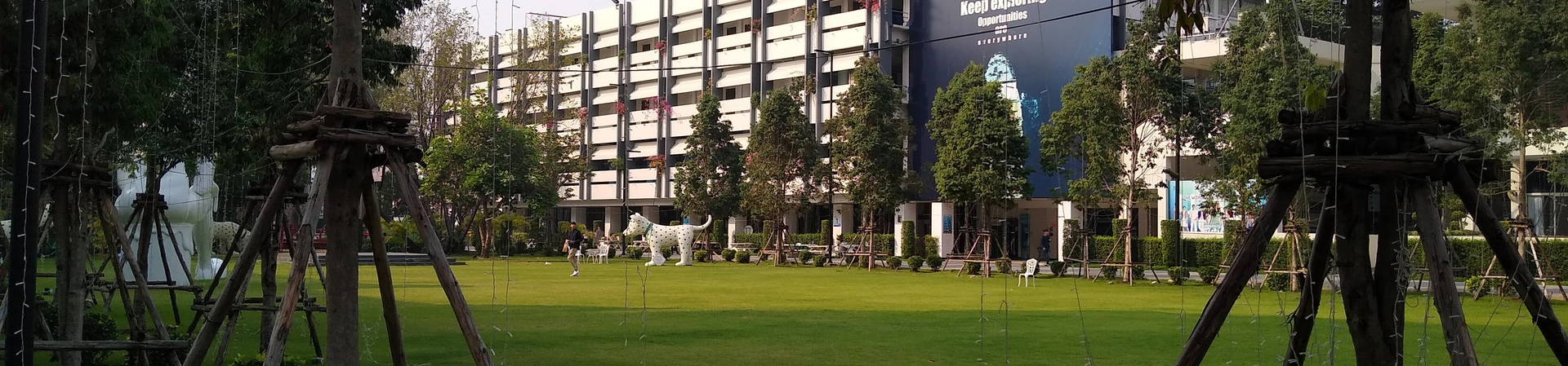 Tayland Ticaret Odası Üniversitesi