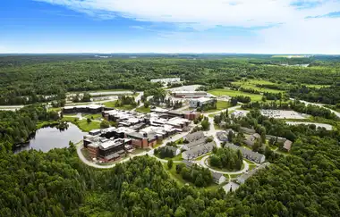 Nipissing Üniversitesi