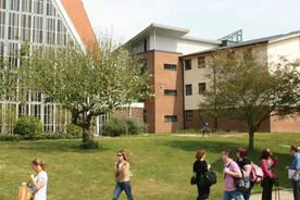 Lisans Chichester Üniversitesi - İngiltere, Chichester