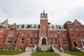 Bishops Üniversitesi