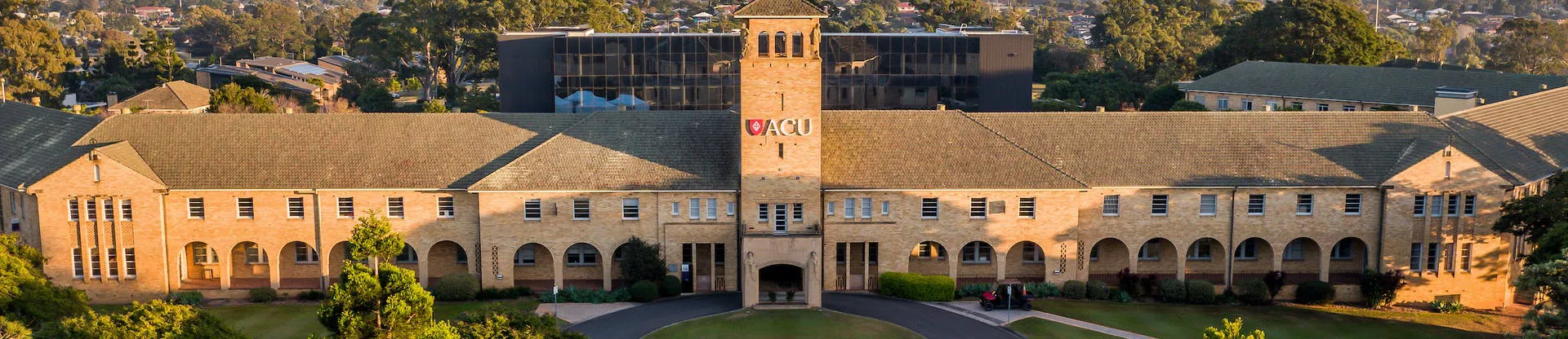 Avustralya Katolik Üniversitesi