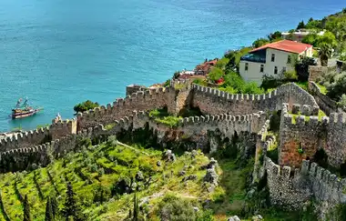 Alanya Hamdullah Emin Paşa Üniversitesi