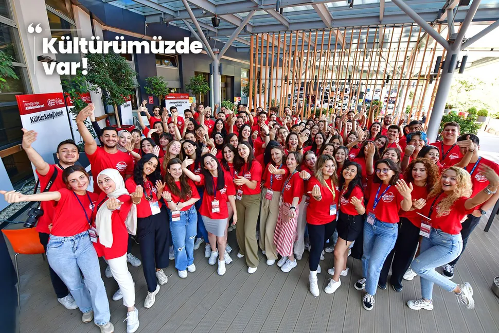 İstanbul Kültür Üniversitesi: Lisans Öğrencilerine Sağladığı Avantajlarla Geleceğe Hazırlıyor