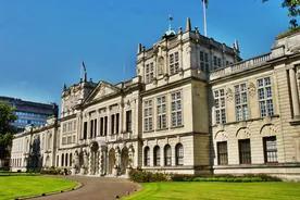 Online Cardiff University - United Kingdom, Cardiff