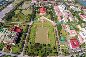 Rajamangala Teknoloji Üniversitesi Thanyaburi Kampüsü
