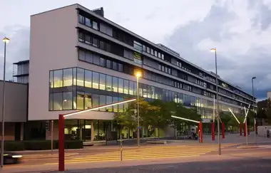 Fribourg Üniversitesi