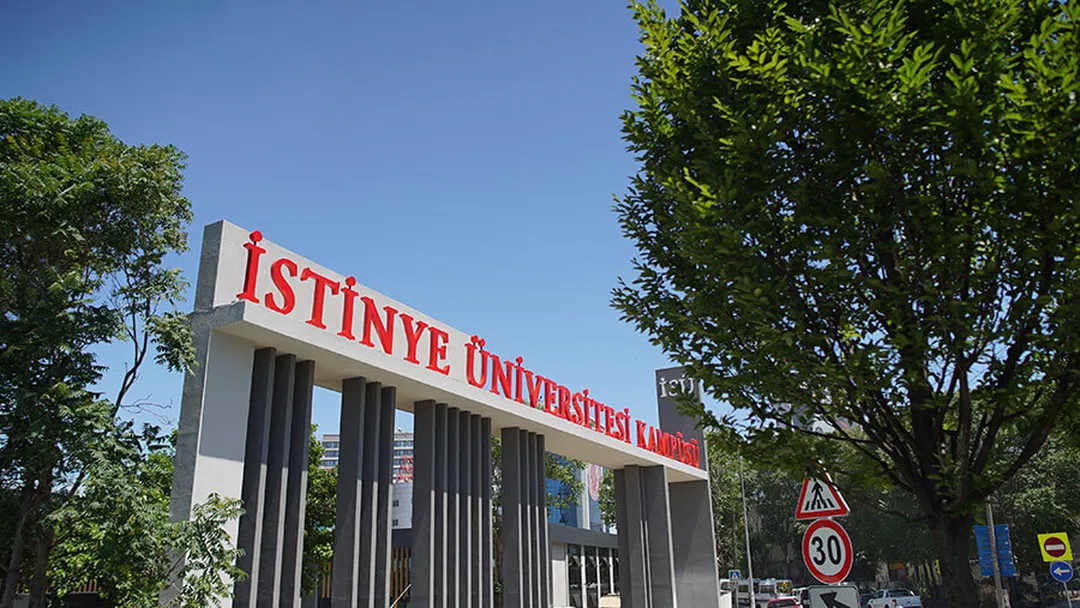 İstinye Üniversitesi Tüm Bölümlerde %50 Burs İmkanı!