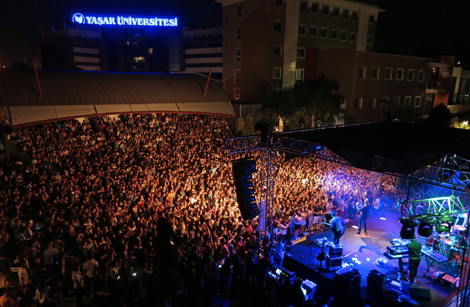 Yaşar Üniversiteli Olmak için 8 Sebep 4