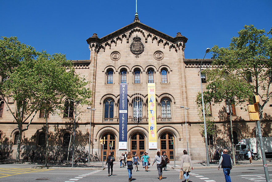 university of barcelona phd programs