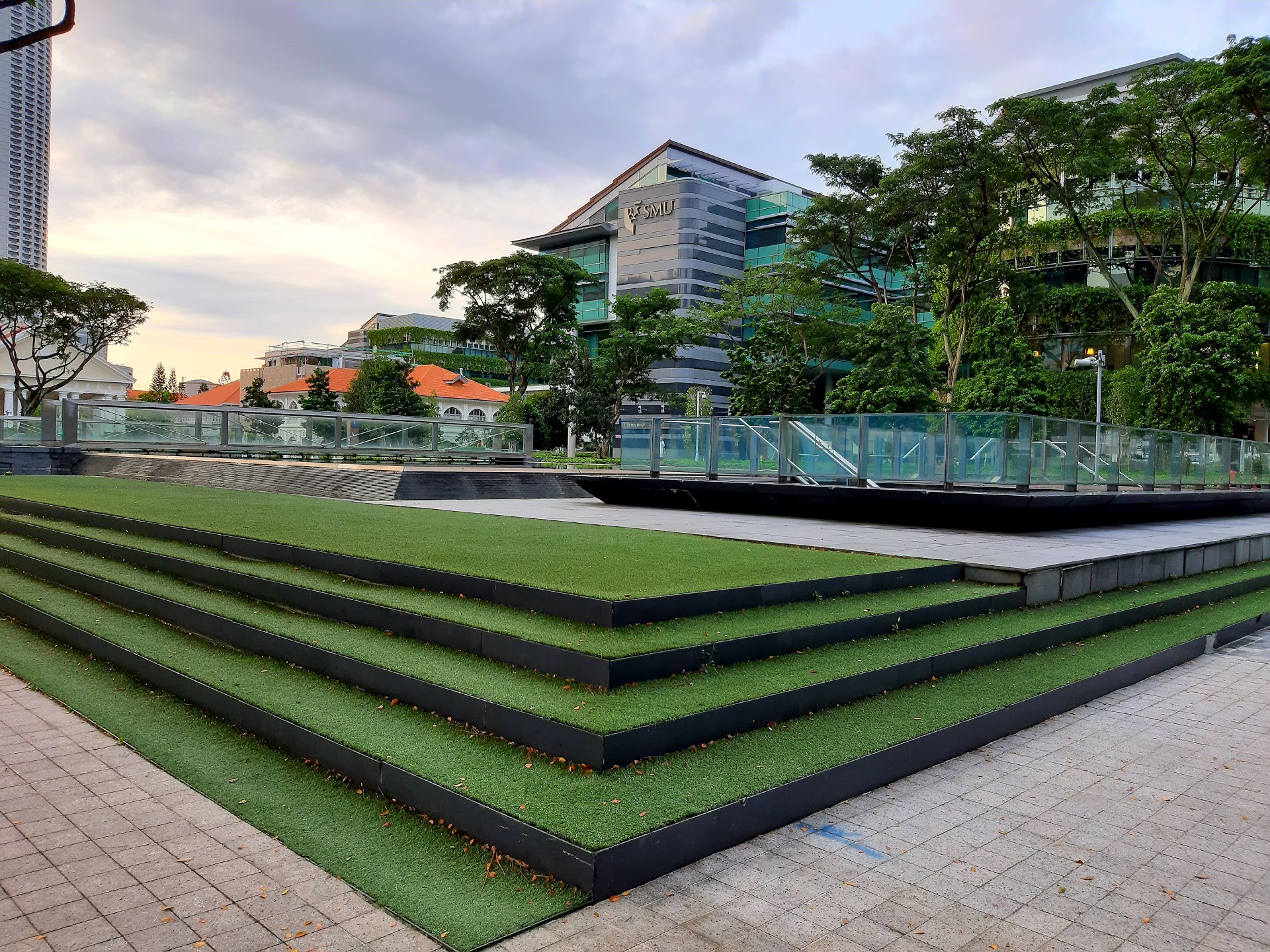 Singapore intelligence overview