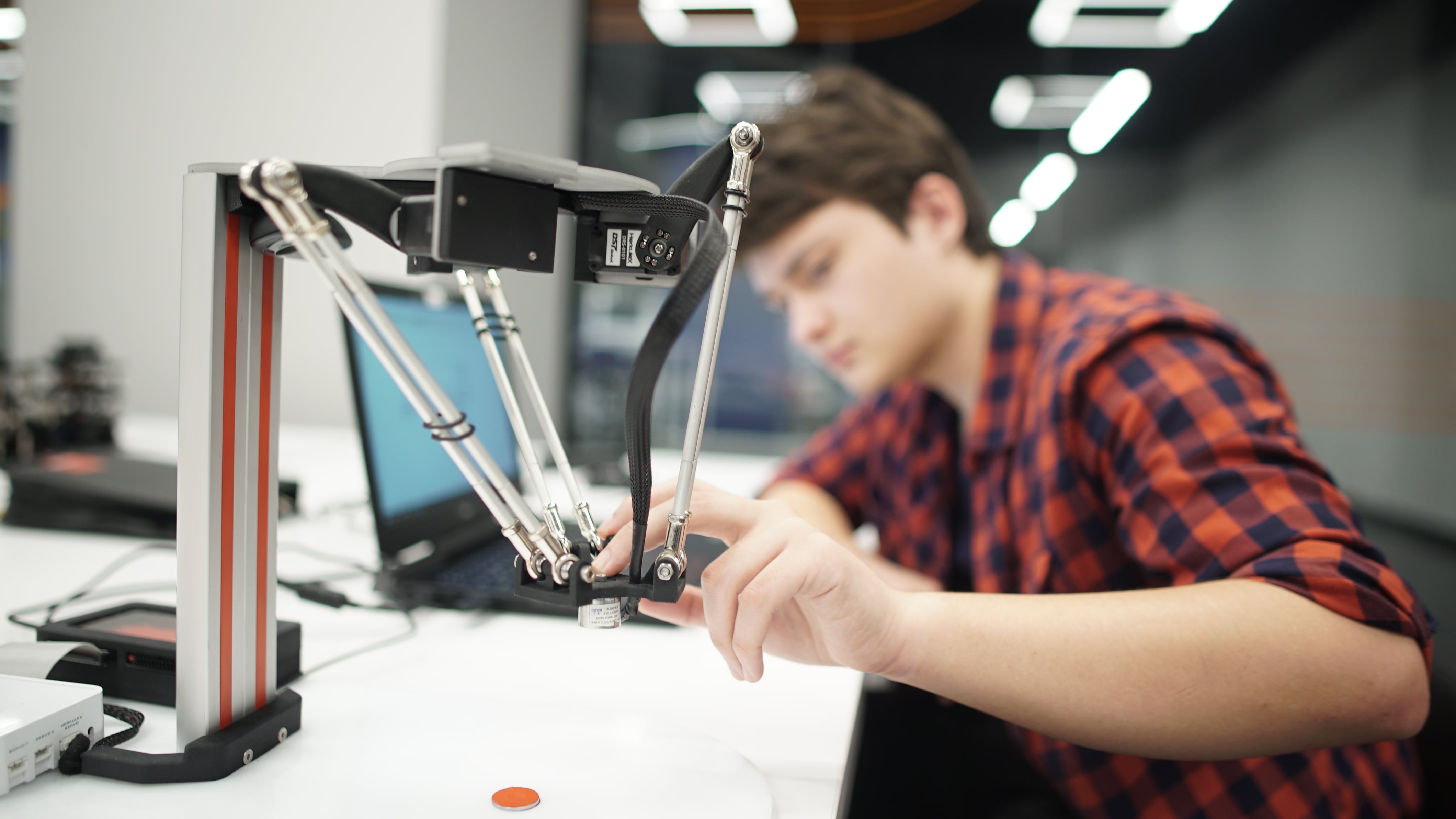 İstinye Üniversitesi