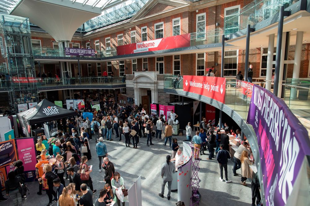 Middlesex Üniversitesi