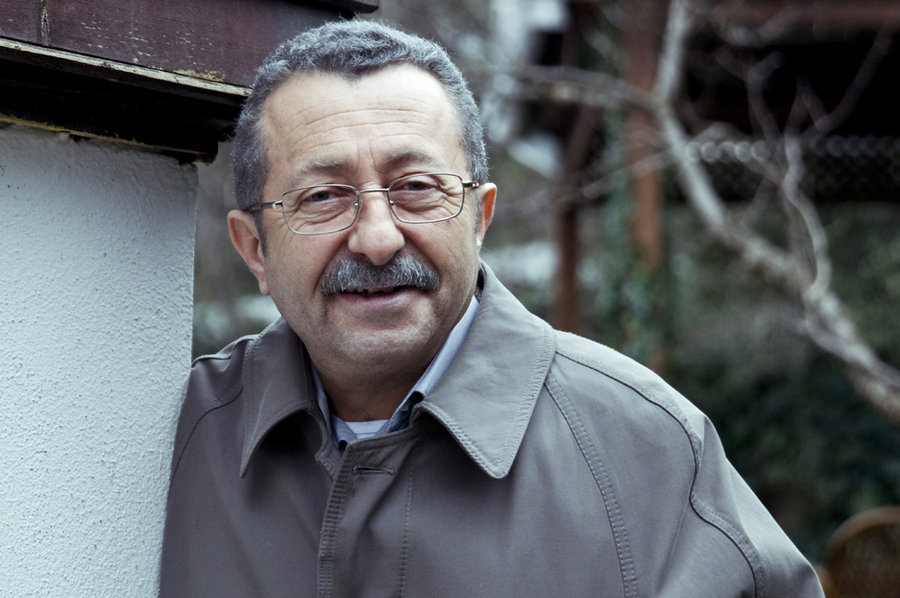 univerlist- müslüm filmi oyuncuları hangi üniversitelerden mezun?1