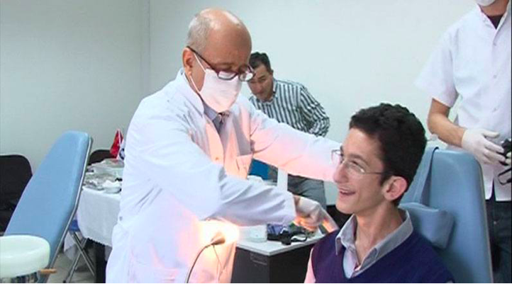 Ertuğrul Sabah Ege Ağız Diş Sağlığı ve Diş Hekimleri Derneği’ni kurdu.