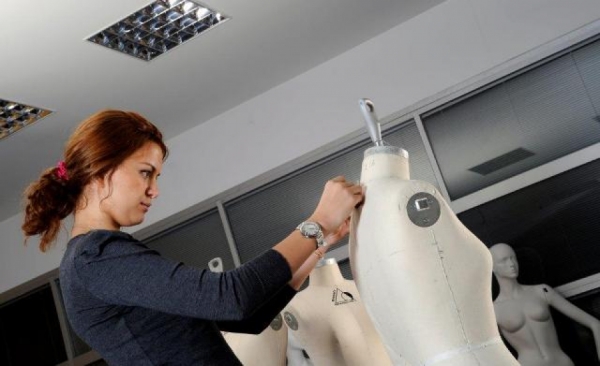 Deri Mühendisliğini Seçenlere Asgari Ücret Tutarında Burs Müjdesi! 2