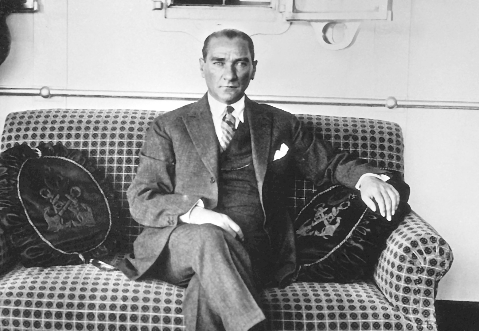 Mustafa Kemal Atatürk 3