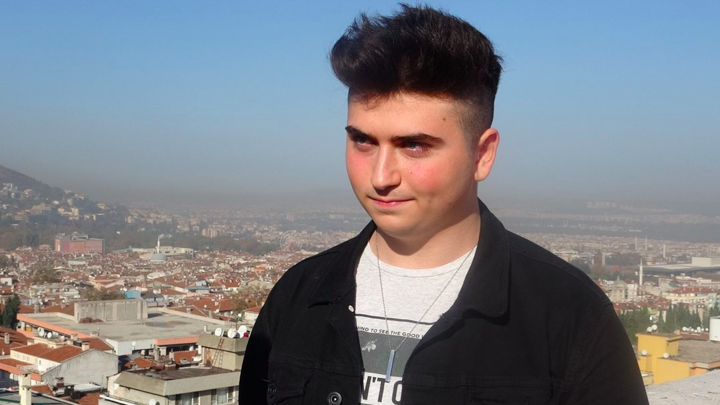 Iphone'da Yazılım Açığı Bulan Liseli Oğuz Akçay! 1