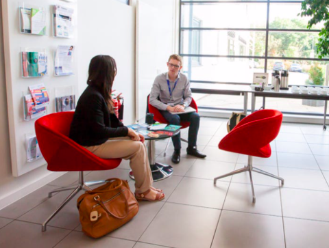 Apple Perakende Uzmanı için röportaj.