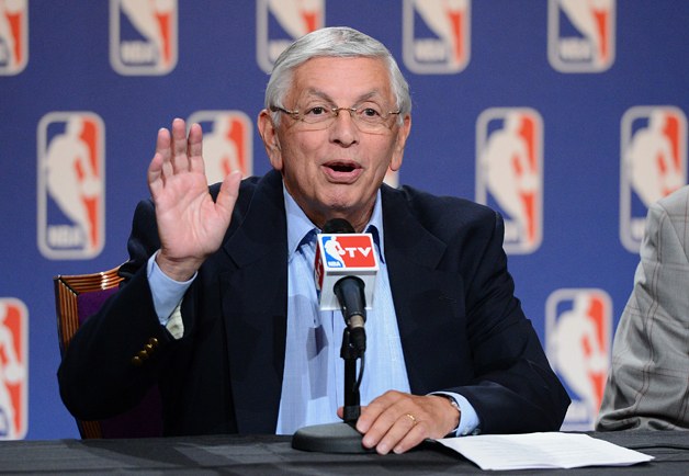 NBA'in Efsane Patronu David Stern Hayata Veda Etti! David Stern'ün Başarı Dolu Öyküsü!